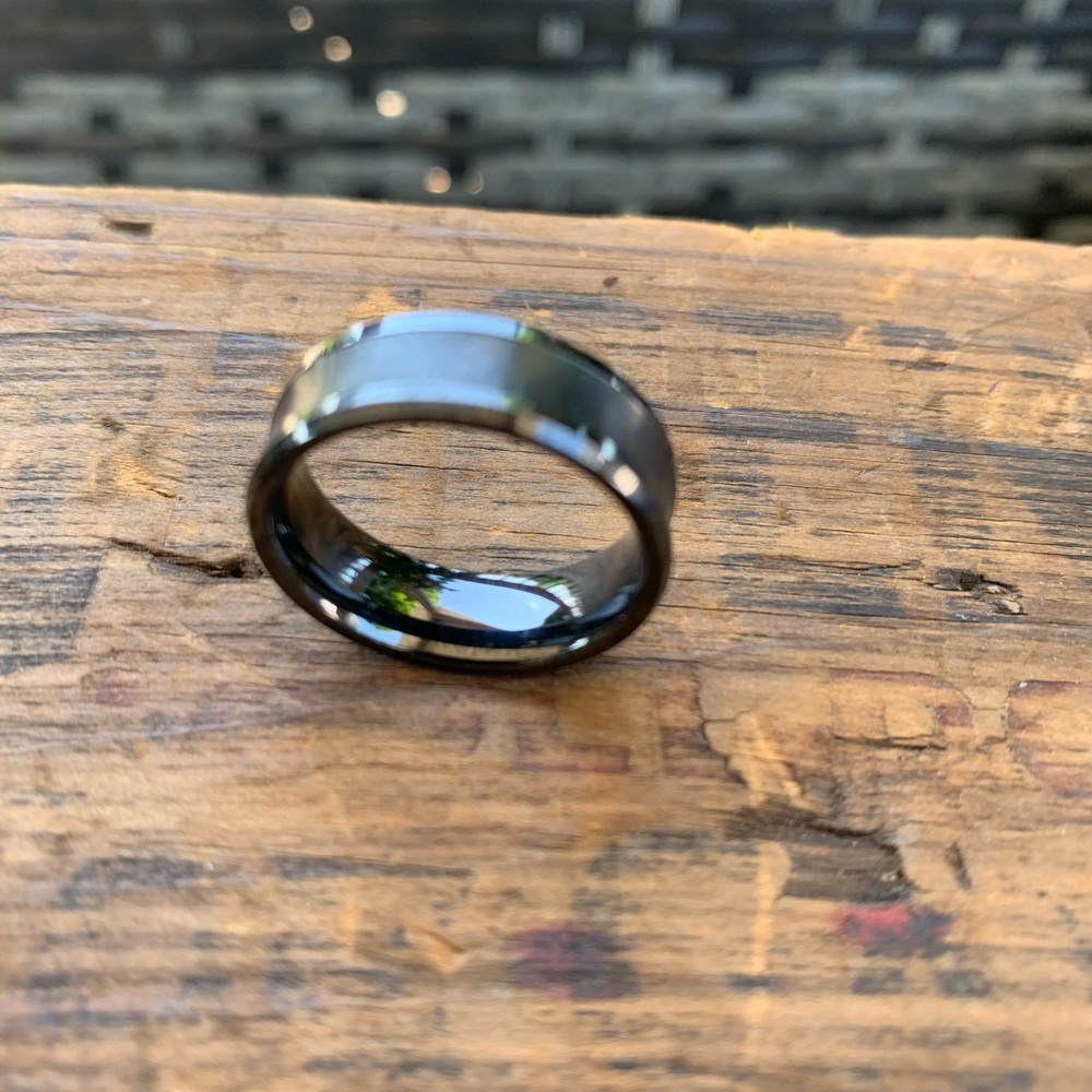 Mens Ceramic Ring - image 2